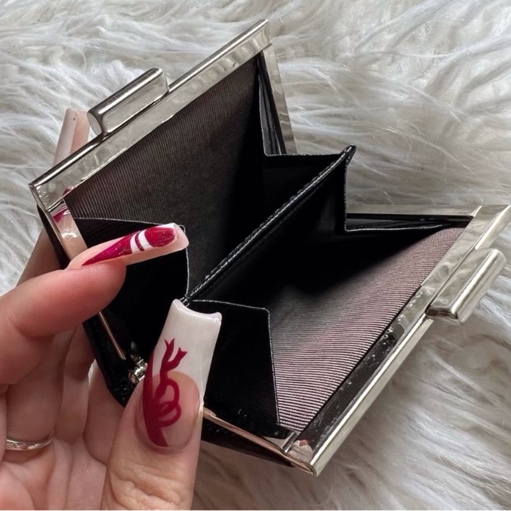 Burberry coin pouch - Picture 6 of 10